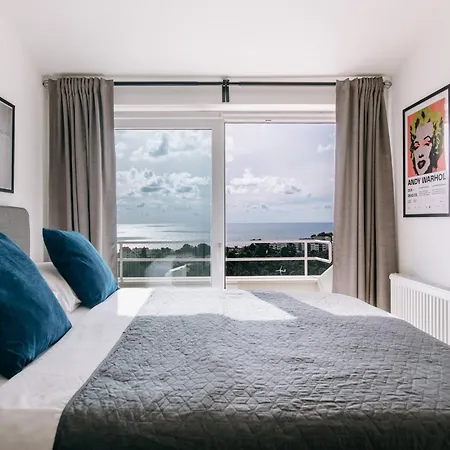 Apartment White Nest By Duhomes